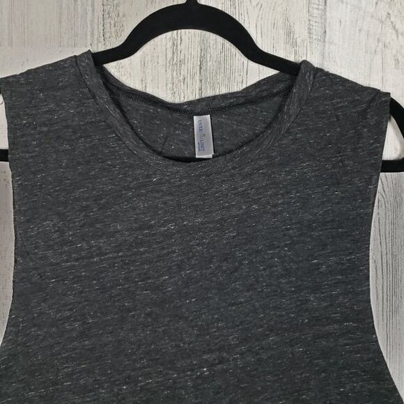 NWOT Over The Limit Apparel Heathered Gray Sleeveless Muscle Women's Size Large - Picture 2 of 9